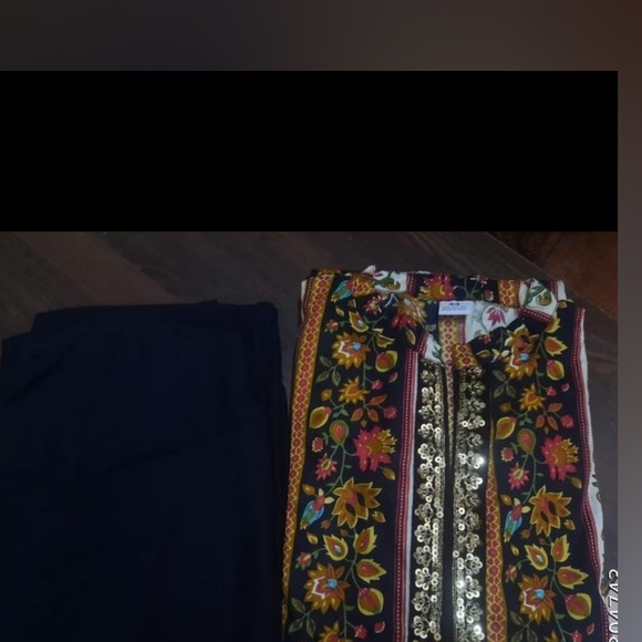 Women's kurti set - Picture 2 of 6